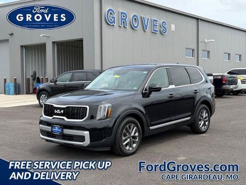 Used 2023 Kia Telluride LX AWD/4WD image 1