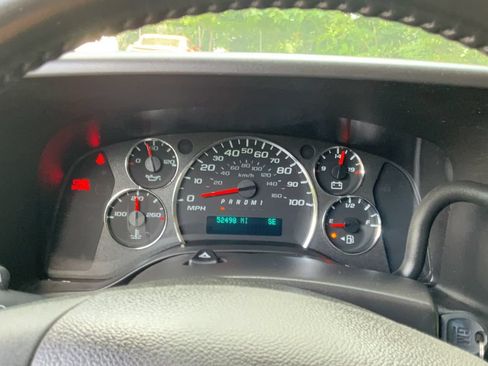 Used 2022 GMC Savana 2500 w/ Driver Convenience Package RWD image 14