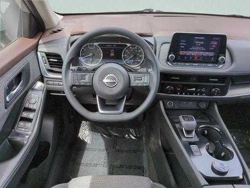 Certified 2023 Nissan Rogue SV AWD/4WD image 23