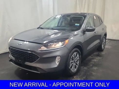 Used 2022 Ford Escape SEL w/ Class II Trailer Tow Package AWD/4WD image 1