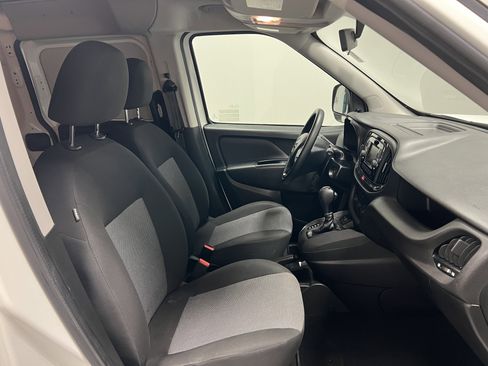 Used 2021 RAM ProMaster City Tradesman image 14