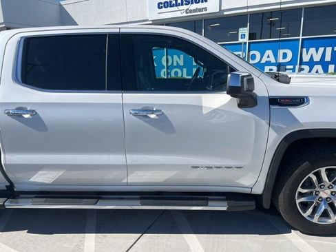 Used 2021 GMC Sierra 1500 SLT w/ SLT Premium Plus Package image 3