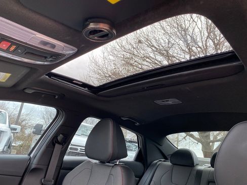 Used 2024 Hyundai Elantra N Line image 30