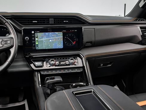 Used 2022 GMC Sierra 1500 AT4 w/ AT4 Premium Package AWD/4WD image 36