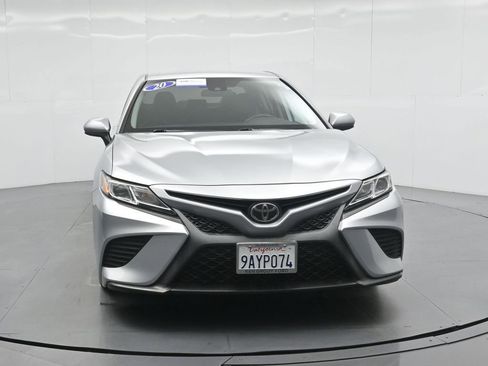 Used 2020 Toyota Camry SE image 51