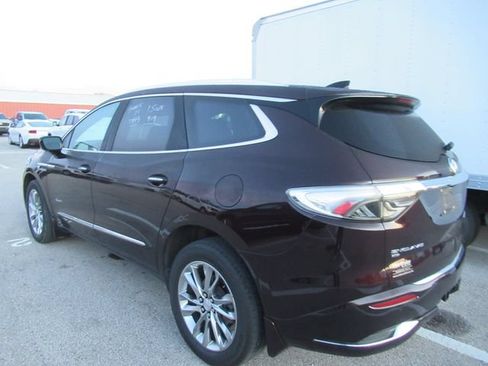 Used 2022 Buick Enclave Avenir w/ Avenir Technology Package AWD/4WD image 4
