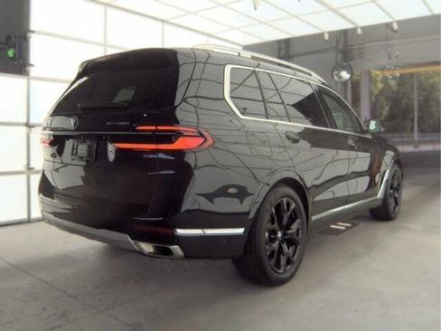 Used 2024 BMW X7 xDrive40i w/ Executive Package AWD/4WD image 5