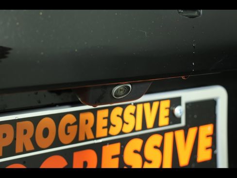 Used 2022 Jeep Cherokee Latitude Lux w/ Sun & Sound Group image 21