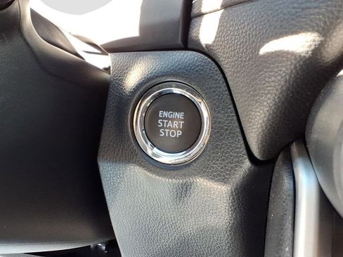 Used 2023 Toyota RAV4 XLE Premium image 22