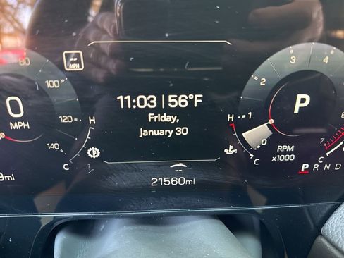 Used 2025 GMC Yukon Denali image 29