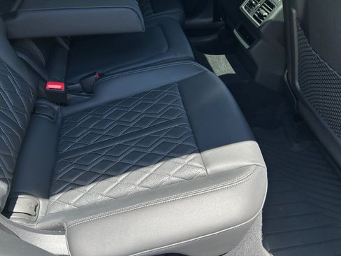 Certified 2026 Audi SQ5 Premium Plus AWD/4WD image 29
