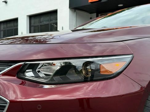 Used 2016 Chevrolet Malibu LT FWD image 34