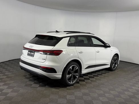 Used 2024 Audi Q4 e-tron Premium Plus w/ Premium Plus AWD/4WD image 5