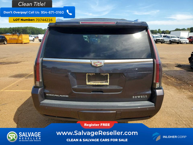 Used 2018 Cadillac Escalade ESV Platinum AWD/4WD image 8