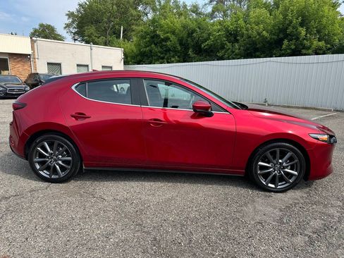 Used 2020 MAZDA MAZDA3 AWD Hatchback w/ Preferred Pkg image 4
