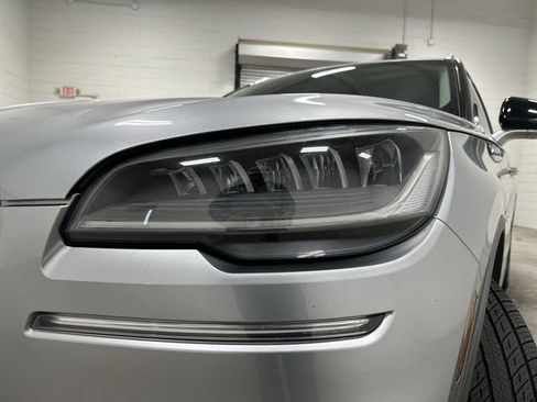 Used 2020 Lincoln Aviator Reserve w/ Equipment Group 201A image 11