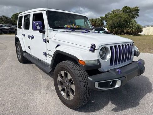 Used 2020 Jeep Wrangler Unlimited Sahara image 1