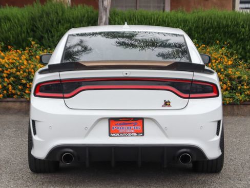 Used 2018 Dodge Charger R/T Scat Pack w/ Dynamics Package RWD image 7