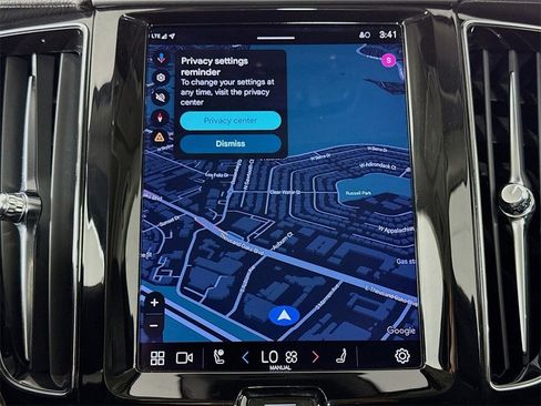 Certified 2022 Volvo XC60 B5 Inscription w/ Advanced Package image 13