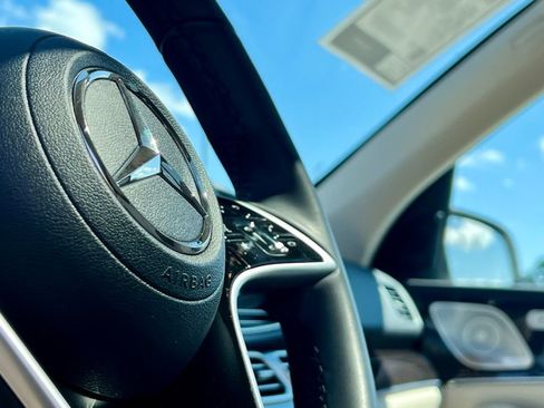 Certified 2025 Mercedes-Benz GLE 450e 4MATIC image 38