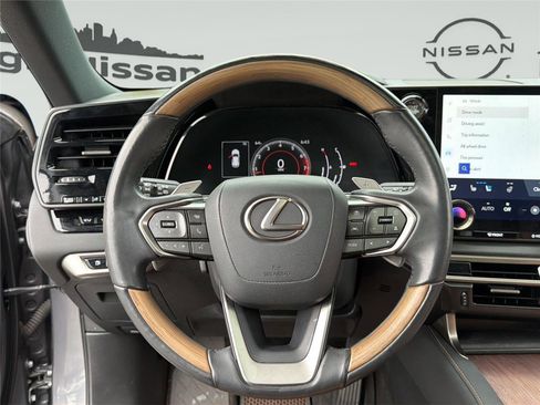 Used 2023 Lexus RX 350 Premium w/ Accessory Package AWD/4WD image 15
