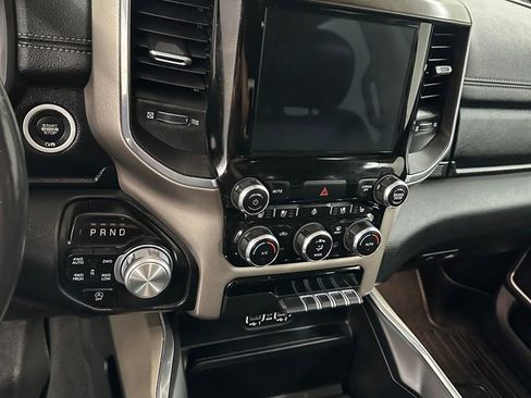 Used 2021 RAM 1500 Laramie AWD/4WD image 16