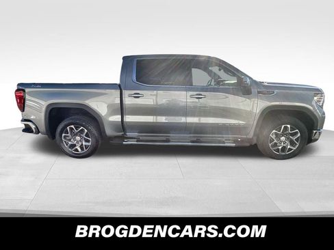 New 2026 GMC Sierra 1500 SLT w/ SLT Premium Plus Package image 4