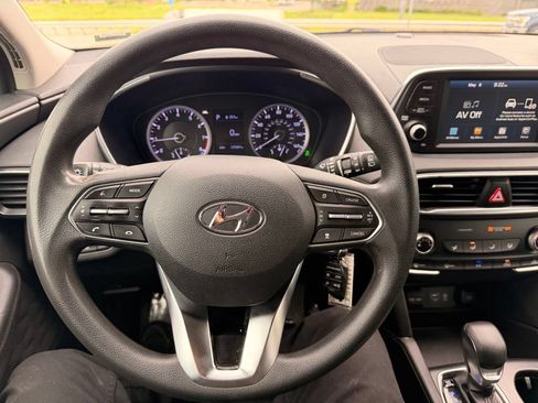Used 2019 Hyundai Santa Fe SE AWD/4WD image 12