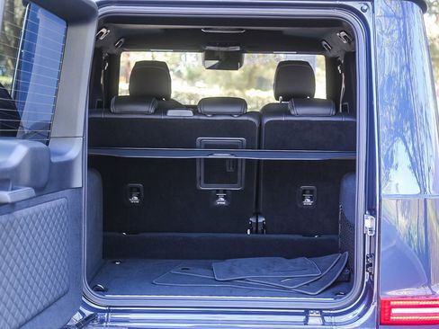 Used 2025 Mercedes-Benz G 550 image 24