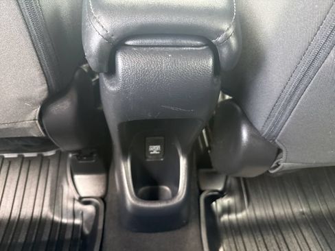 Used 2021 Honda HR-V EX image 23