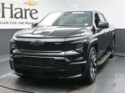 Certified 2024 Chevrolet Silverado EV RST image 7