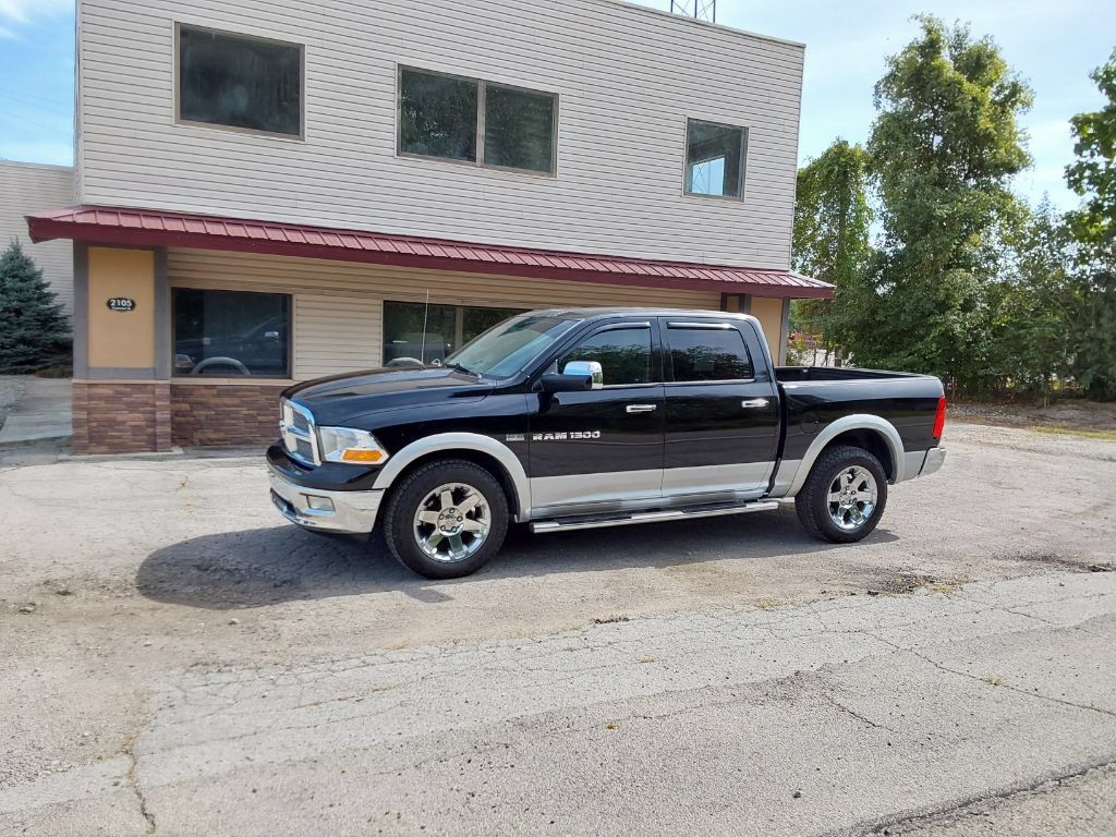 Used 2012 RAM 1500 Laramie AWD/4WD image 2