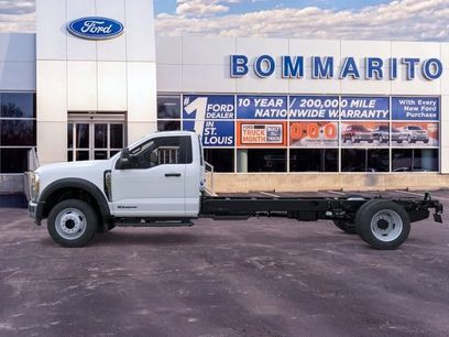 New 2026 Ford F550 2WD Regular Cab Super Duty w/ XL Chrome Package