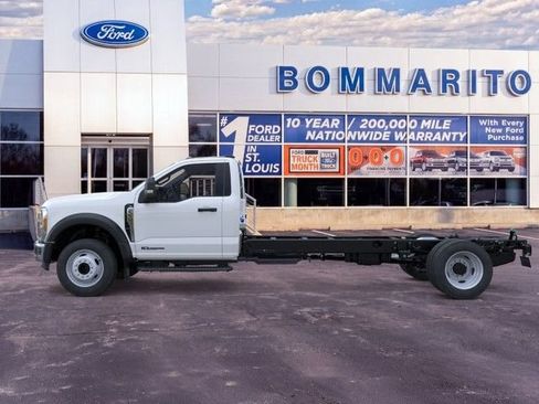 New 2026 Ford F550 2WD Regular Cab Super Duty w/ XL Chrome Package image 3