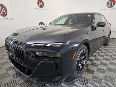 New 2026 BMW i7 xDrive60 AWD/4WD image 5