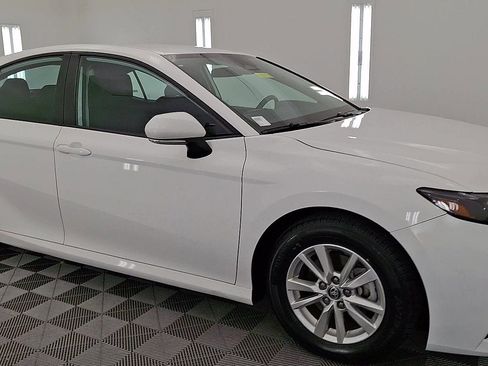 Certified 2025 Toyota Camry LE image 6