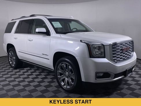 Used 2018 GMC Yukon Denali w/ Open Road Package AWD/4WD image 46