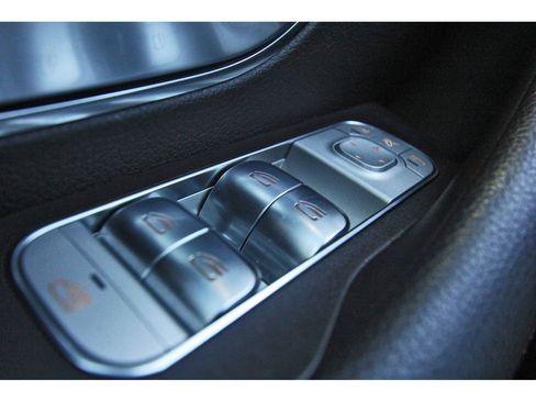 Used 2023 Mercedes-Benz GLS 450 4MATIC image 21