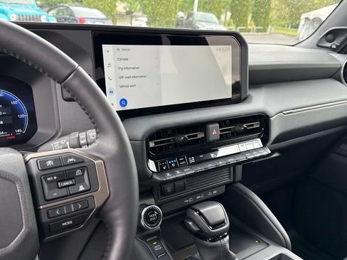 Used 2025 Toyota Land Cruiser AWD/4WD image 28