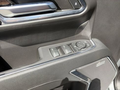 Used 2024 GMC Sierra 1500 Elevation w/ Preferred Package AWD/4WD image 19