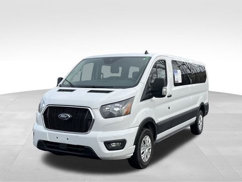 Used 2023 Ford Transit 350 XLT RWD image 6