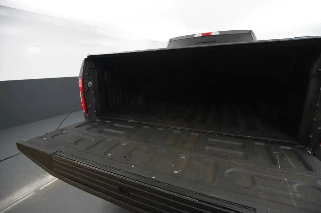 Used 2020 Ford F150 XLT w/ Equipment Group 302A Luxury AWD/4WD image 49