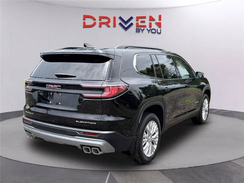 New 2026 GMC Acadia Elevation w/ Elevation Premium Package FWD image 4