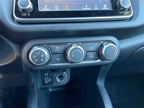 Certified 2024 Nissan Kicks S image 14