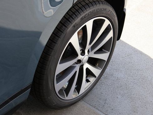 New 2026 Land Rover Range Rover Evoque Dynamic SE image 78