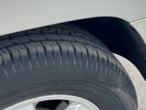 Used 2009 Jeep Grand Cherokee Laredo AWD/4WD image 14