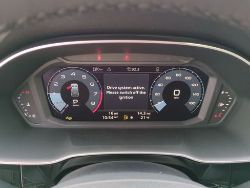 New 2025 Audi Q3 2.0T Premium image 11