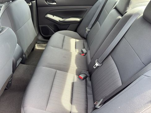 Used 2022 Nissan Altima 2.5 S FWD image 21