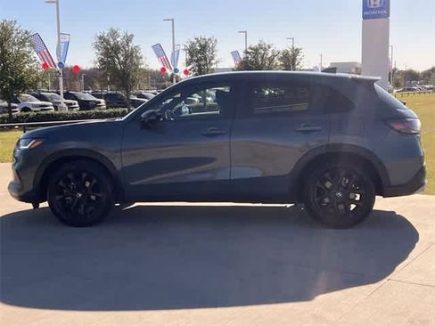 Used 2024 Honda HR-V Sport image 4
