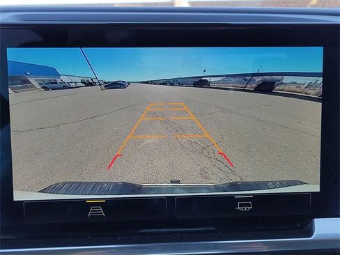 Used 2024 Chevrolet Silverado 2500 LT image 14